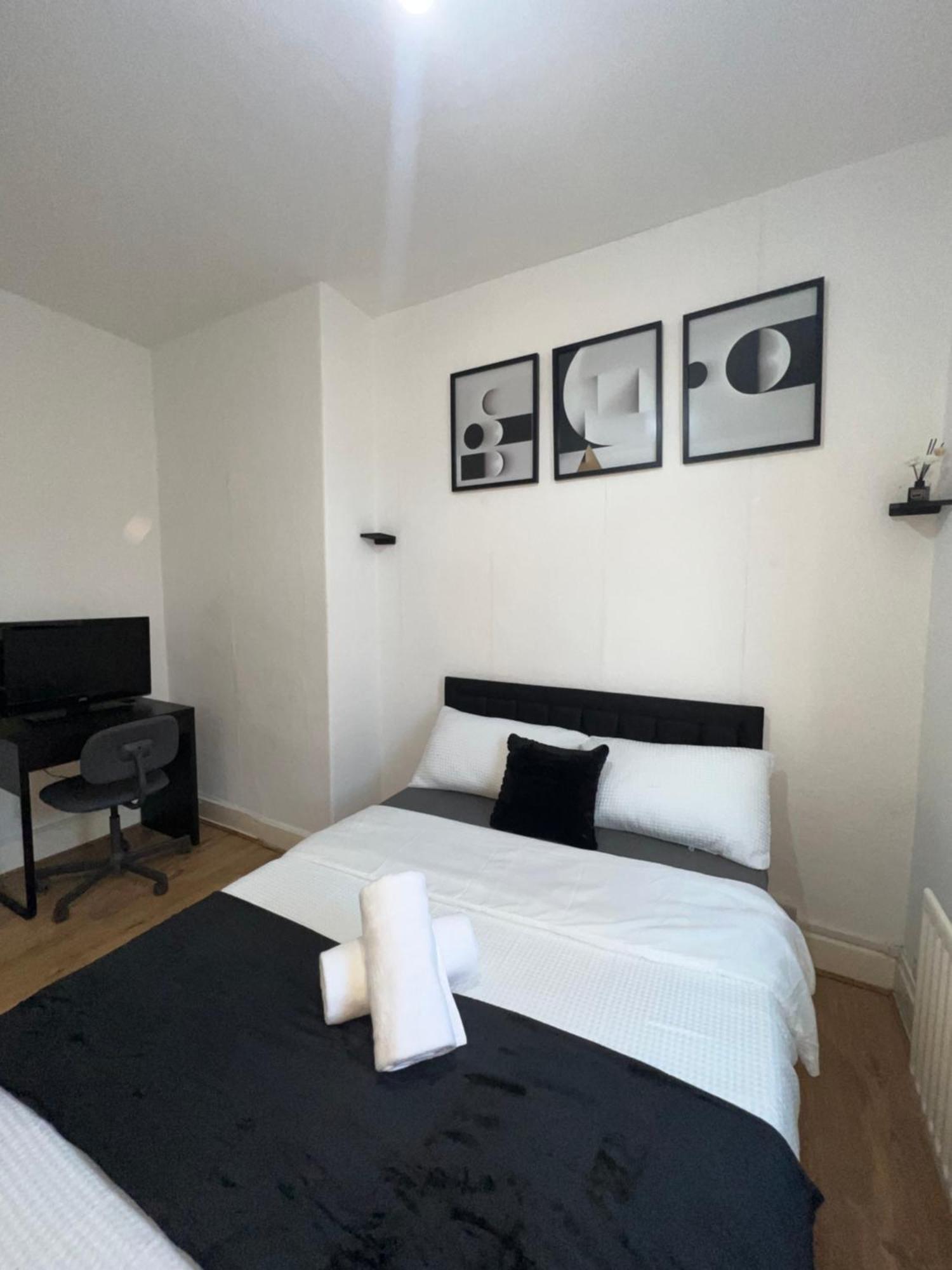 Adorable Double Room 米德尔斯伯勒 外观 照片
